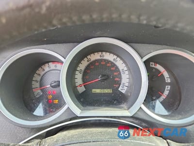 Zdjęcie 9 z 12 samochodu: 2014 TOYOTA TACOMA V6 VIN:5TFLU4EN0EX089645 - miniatura