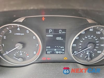 Zdjęcie 9 z 13 samochodu: 2017 HYUNDAI ELANTRA SE VIN:KMHD74LF9HU087983 - miniatura