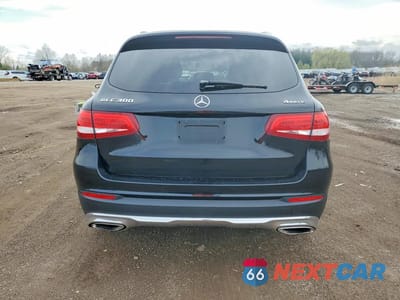 Zdjęcie 6 z 12 samochodu: 2018 MERCEDES-BENZ GLC 300 4MATIC VIN:WDC0G4KB7JV054928 - miniatura
