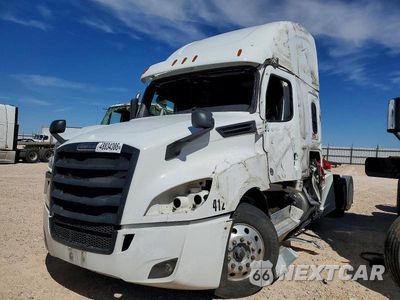 Drugie zdjęcie samochodu z przodu: 2025 FREIGHTLINER CASCADIA 126 SEMI TRUCK VIN:3AKJHHDR6SSVP1673 - miniatura