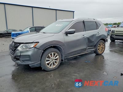 2018 NISSAN ROGUE SV KNMAT2MT8JP563544 - główne zdjęcie licytacji z USA - miniatura