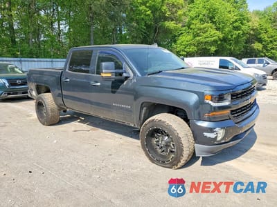Czwarte zdjęcie samochodu z boku: 2017 CHEV SILVERADO VIN:3GCPCREC4HG399130 - miniatura