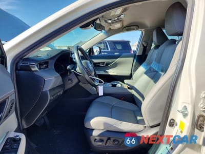 Zdjęcie 7 z 13 samochodu: 2021 TOYOTA VENZA XLE VIN:JTEAAAAH2MJ074155 - miniatura