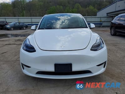 Piąte zdjęcie samochodu w środku: 2022 TESLA MODEL Y VIN:7SAYGDEF7NF464580 - miniatura