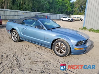 Czwarte zdjęcie samochodu z boku: 2006 FORD MUSTANG GT VIN:1ZVFT85H865167911 - miniatura