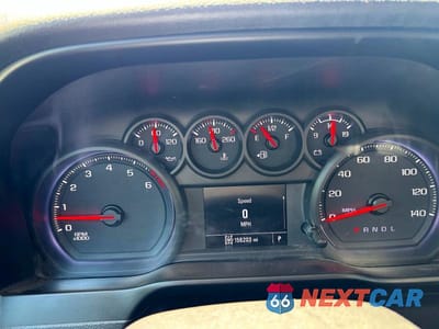 Zdjęcie 8 z 14 samochodu: 2020 CHEVROLET SILVERADO K1500 VIN:3GCUYAEF6LG241851 - miniatura