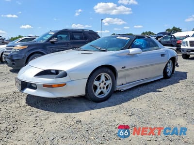1997 CHEVROLET CAMARO BASE 2G1FP22K6V2144392 - główne zdjęcie licytacji z USA - miniatura