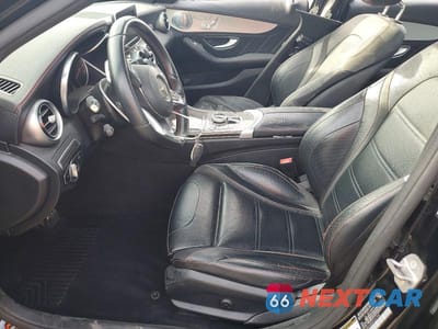Zdjęcie 7 z 13 samochodu: 2018 MERCEDES-BENZ C 43 4MATIC AMG VIN:55SWF6EB4JU257704 - miniatura