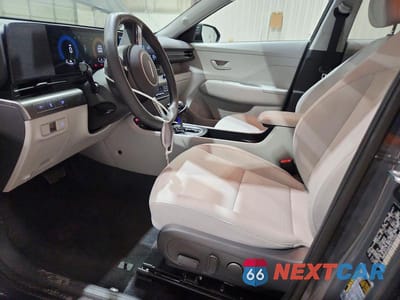 Zdjęcie 7 z 11 samochodu: 2025 HYUNDAI KONA SEL VIN:KM8HB3AB3SU272550 - miniatura