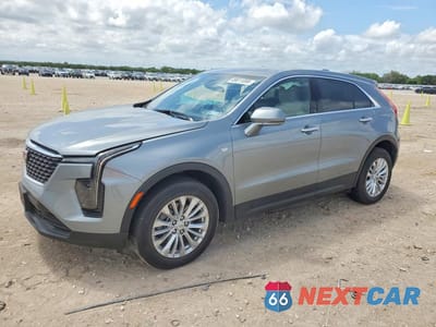 2024 CADILLAC XT4 LUXURY 1GYAZAR48RF182380 - główne zdjęcie licytacji z USA - miniatura