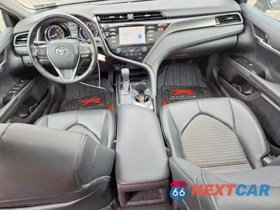Zdjęcie 8 z 11 samochodu: 2019 TOYOTA CAMRY SE VIN:4T1B11HKXKU847813 - miniatura