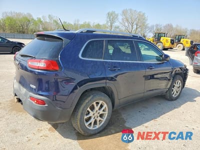 Trzecie zdjęcie samochodu z tyłu: 2015 JEEP CHEROKEE LATITUDE VIN:1C4PJMCS1FW514316 - miniatura