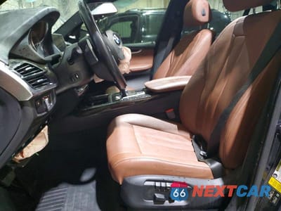 Zdjęcie 7 z 14 samochodu: 2018 BMW X5 XDRIVE35I VIN:5UXKR0C54J0X86374 - miniatura