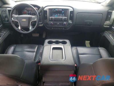 Zdjęcie 8 z 12 samochodu: 2018 CHEVROLET SILVERADO K1500 LT VIN:3GCUKREC4JG233329 - miniatura