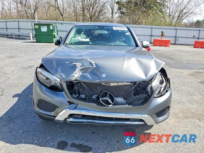 Piąte zdjęcie samochodu w środku: 2017 MERCEDES-BENZ GLC COUPE 300 4MATIC VIN:WDC0J4KB9HF201238 - miniatura