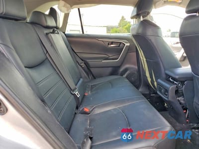 Zdjęcie 11 z 13 samochodu: 2019 TOYOTA RAV4 XLE PREMIUM VIN:2T3A1RFVXKW001969 - miniatura