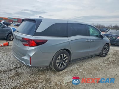 Trzecie zdjęcie samochodu z tyłu: 2026 HONDA ODYSSEY EXL VIN:5FNRL6H66TB031690 - miniatura