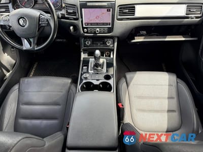 Zdjęcie 9 z 10 samochodu: 2013 VOLKSWAGEN TOUAREG V6 TDI VIN:WVGEP9BP7DD013922 - miniatura