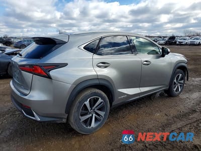 Trzecie zdjęcie samochodu z tyłu: 2018 LEXUS NX 300H BASE VIN:JTJBJRBZ0J2088606 - miniatura
