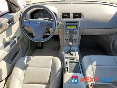Zdjęcie 8 z 12 samochodu: 2008 VOLVO S40 2.4I VIN:YV1MS382982375964 - miniatura