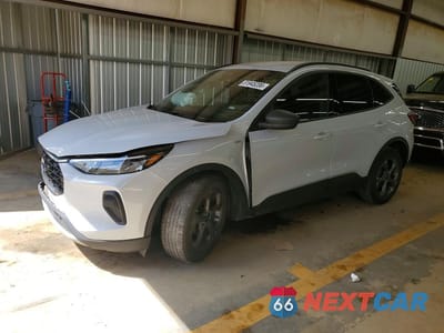 2025 FORD ESCAPE ST LINE 1FMCU0MN4SUB31981 - główne zdjęcie licytacji z USA - miniatura