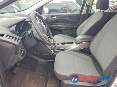 Zdjęcie 7 z 12 samochodu: 2016 FORD ESCAPE SE VIN:1FMCU9GX6GUC32576 - miniatura