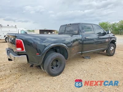 Trzecie zdjęcie samochodu z tyłu: 2018 RAM 3500 LARAMIE VIN:3C63RRJLXJG413290 - miniatura