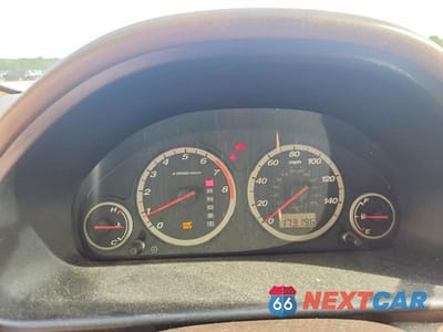 Zdjęcie 9 z 12 samochodu: 2002 HONDA CR-V LX VIN:SHSRD684X2U001207 - miniatura
