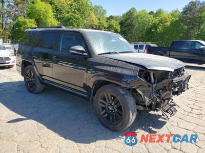 Czwarte zdjęcie samochodu z boku: 2019 TOYOTA 4RUNNER LIMITED NIGHTSHADE VIN:JTEZU5JR8K5196213 - miniatura