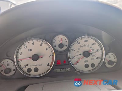 Zdjęcie 9 z 12 samochodu: 2001 MAZDA MX-5 MIATA BASE VIN:JM1NB353010206246 - miniatura