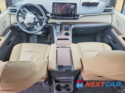 Zdjęcie 8 z 13 samochodu: 2022 TOYOTA SIENNA XLE VIN:5TDYSKFC3NS062183 - miniatura