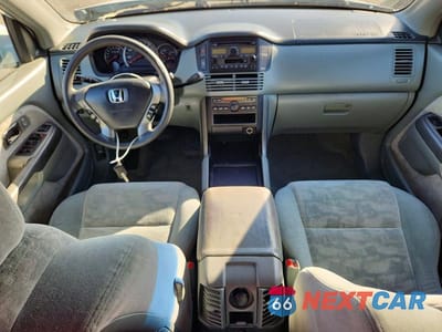 Zdjęcie 8 z 13 samochodu: 2003 HONDA PILOT EX VIN:2HKYF18403H591582 - miniatura