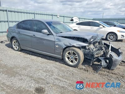 Czwarte zdjęcie samochodu z boku: 2009 BMW 328 XI VIN:WBAPK73509A453936 - miniatura