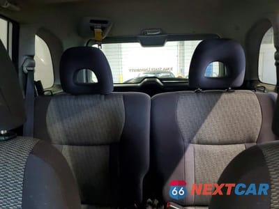Zdjęcie 10 z 13 samochodu: 2004 TOYOTA RAV4 BASE VIN:JTEHD20V440027881 - miniatura