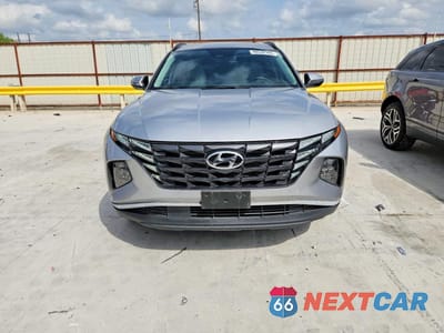 Piąte zdjęcie samochodu w środku: 2024 HYUNDAI TUCSON SEL VIN:5NMJF3DE9RH357104 - miniatura