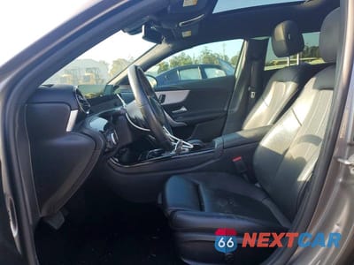 Zdjęcie 7 z 12 samochodu: 2019 MERCEDES-BENZ A 220 VIN:WDD3G4EB1KW029359 - miniatura