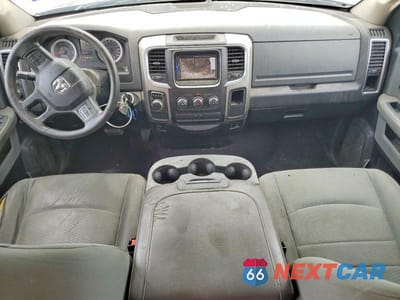 Zdjęcie 8 z 12 samochodu: 2017 RAM 1500 SLT VIN:1C6RR6GG8HS714257 - miniatura