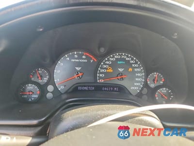 Zdjęcie 9 z 12 samochodu: 2000 CHEVROLET CORVETTE VIN:1G1YY32G2Y5103838 - miniatura
