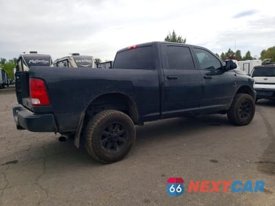 Trzecie zdjęcie samochodu z tyłu: 2017 RAM 2500 ST VIN:3C6UR5CL8HG569123 - miniatura