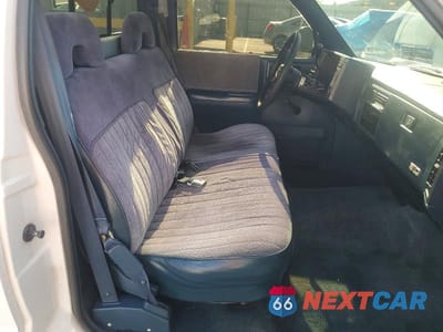 Zdjęcie 10 z 12 samochodu: 1993 CHEVROLET S TRUCK S10 VIN:1GCCS14Z0P0192441 - miniatura