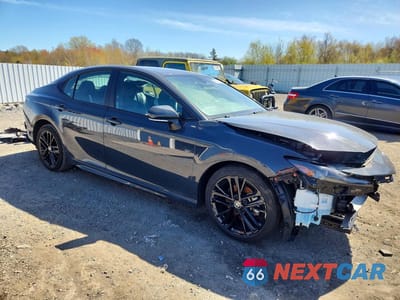 Czwarte zdjęcie samochodu z boku: 2025 TOYOTA CAMRY SE VIN:4T1DAACK8SU131959 - miniatura