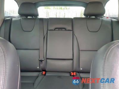 Zdjęcie 10 z 13 samochodu: 2016 VOLVO XC60 T5 PREMIER VIN:YV4612RK8G2830339 - miniatura
