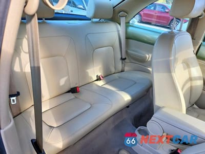 Zdjęcie 10 z 12 samochodu: 2007 VOLKSWAGEN NEW BEETLE 2.5L VIN:3VWPW31C87M511144 - miniatura