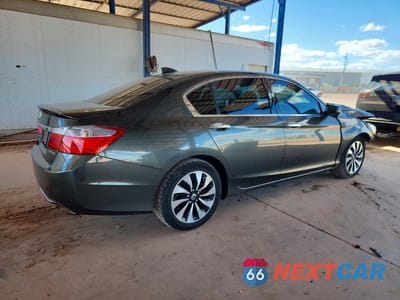 Trzecie zdjęcie samochodu z tyłu: 2015 HONDA ACCORD HYBRID EXL VIN:1HGCR6F57FA001238 - miniatura