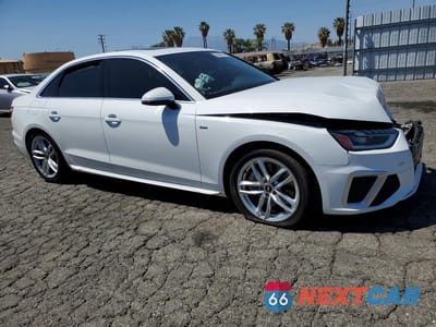 Czwarte zdjęcie samochodu z boku: 2022 AUDI A4 PREMIUM PLUS 45 VIN:WAUEAAF47NA037208 - miniatura
