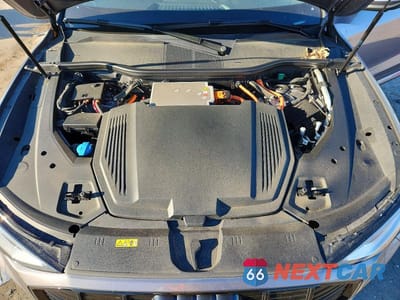 Zdjęcie 12 z 13 samochodu: 2021 AUDI E-TRON PREMIUM PLUS VIN:WA1LAAGEXMB010704 - miniatura