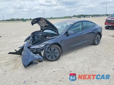 2025 TESLA MODEL 3 5YJ3E1EA7SF002242 - główne zdjęcie licytacji z USA - miniatura