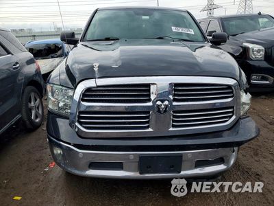 Piąte zdjęcie samochodu w środku: 2016 RAM 1500 SLT VIN:1C6RR7TT8GS105015 - miniatura