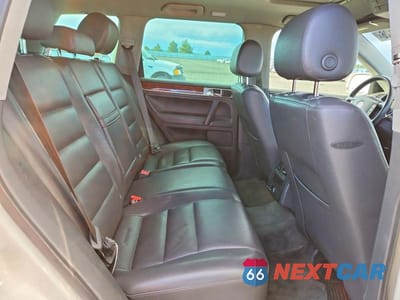 Zdjęcie 11 z 13 samochodu: 2004 VOLKSWAGEN TOUAREG 3.2 VIN:WVGBC67L24D016813 - miniatura