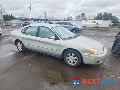 Czwarte zdjęcie samochodu z boku: 2006 FORD TAURUS SEL VIN:1FAHP56U86A145107 - miniatura